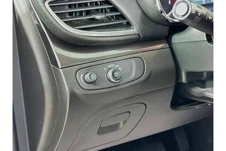 $17250 : Buick Encore 2019 Preferred image 10