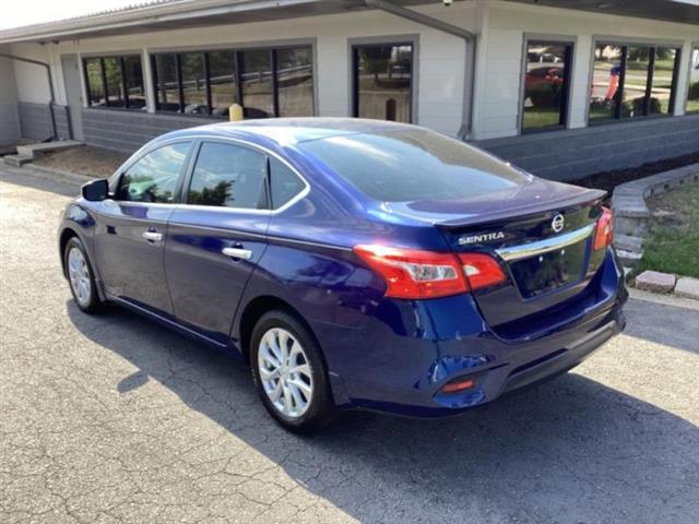 2017 Sentra image 6