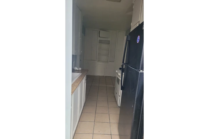 $1650 : Single Bungalow townhouse image 1