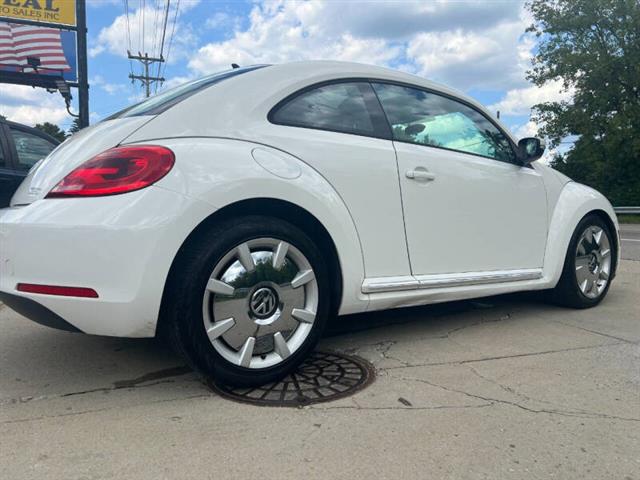 $5295 : 2012 Beetle 2.5L PZEV image 6