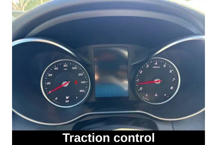 $22999 : Mercedes-Benz C-Class 2020 C image 8