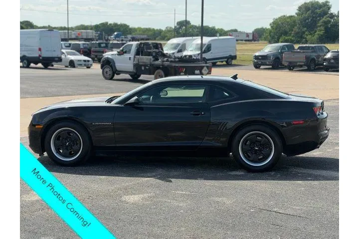 $12495 : Chevrolet Camaro 2011 LS 2dr image 6