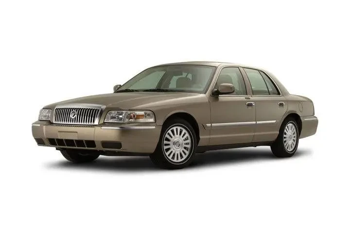 $8949 : 2008 Grand Marquis 4dr Sdn LS image 5