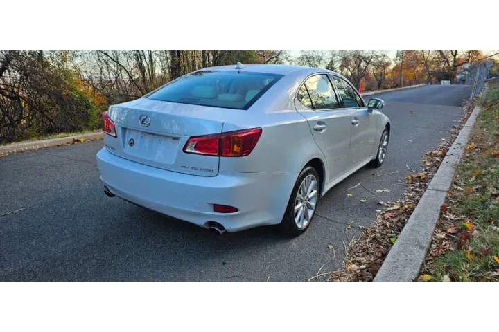 $6395 : 2009 IS 250 image 5