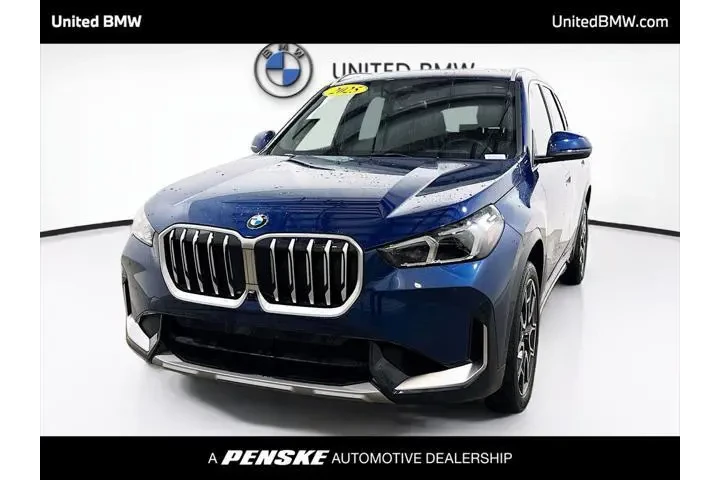 $38495 : BMW X1 2025 AWD xDrive28i 4d image 1