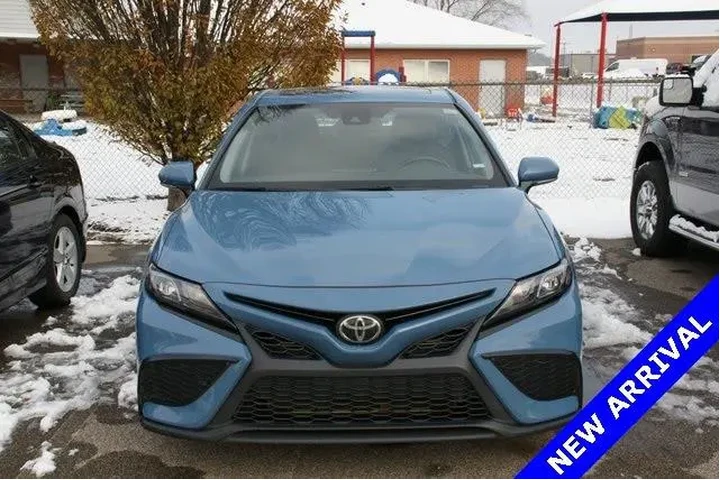 $23000 : Toyota Camry 2024 SE 4dr Sed image 2