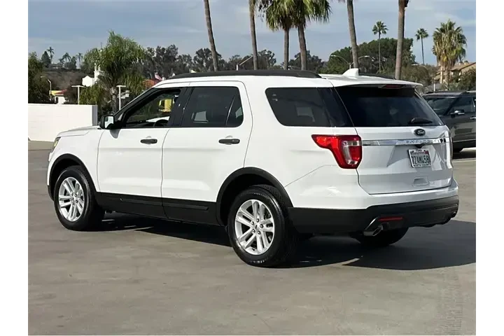 $13000 : Ford Explorer 2017 Base 4dr image 4