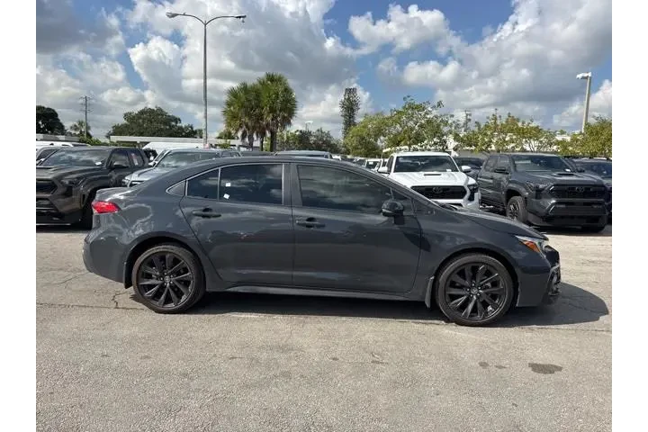 $20988 : Toyota Corolla 2025 SE 4dr S image 2