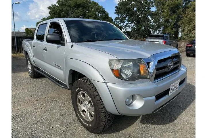 $24000 : Toyota Tacoma 2010 4x4 V6 4d image 8