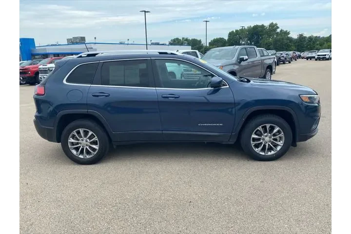 $23021 : Jeep Cherokee 2021 4x4 Latit image 2