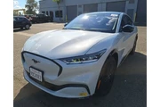 Ford Mustang Mach-E 2022 AWD en San Bernardino