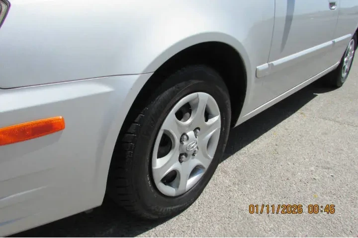 $5495 : 2003 Accent GL image 10