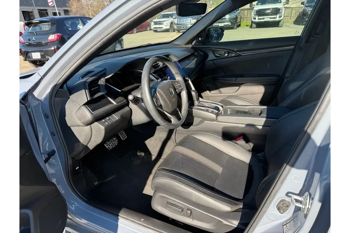 $25000 : Honda Civic 2020 Sport Touri image 10