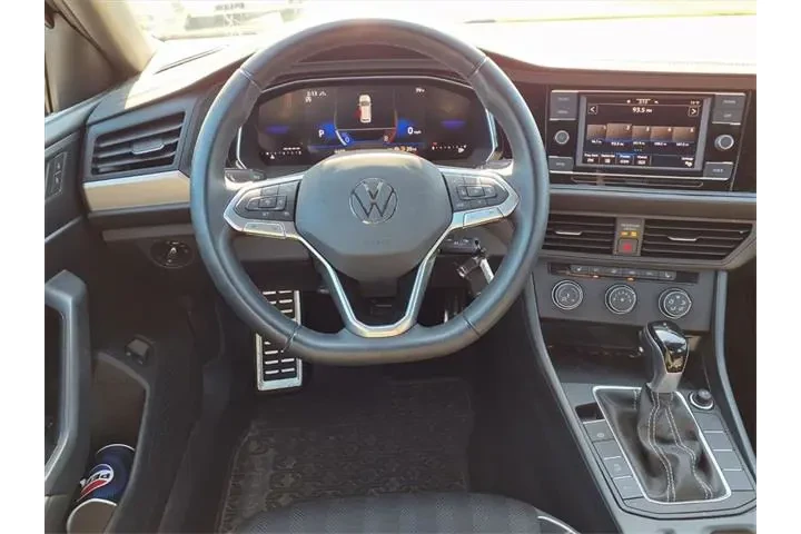 $21086 : Volkswagen Jetta 2024 Sport image 3