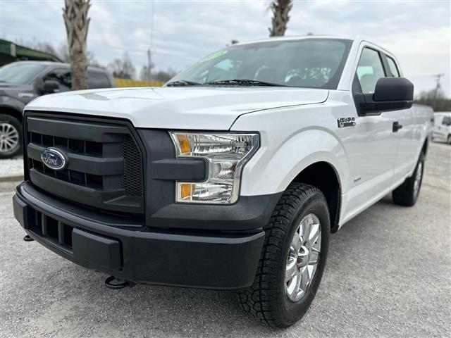 $17900 : 2015 FORD F150 SUPER CAB image 4