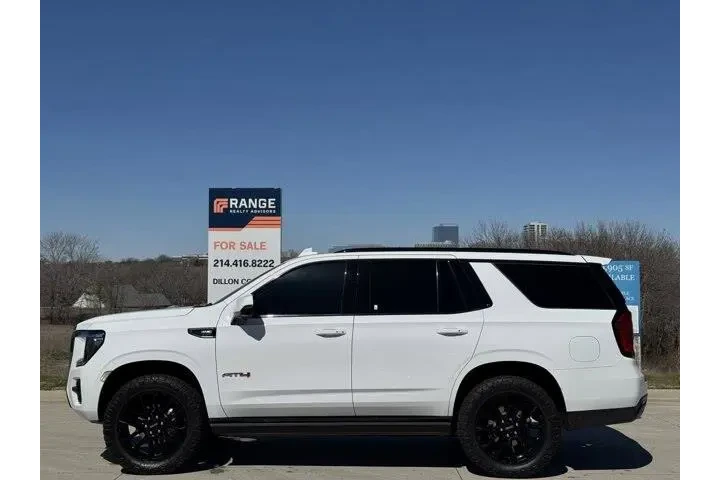 GMC Yukon 2023 4x4 AT4 4dr S image 4