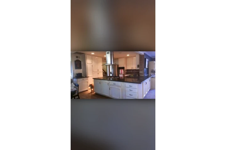 Reparmos muebles antiguos image 3