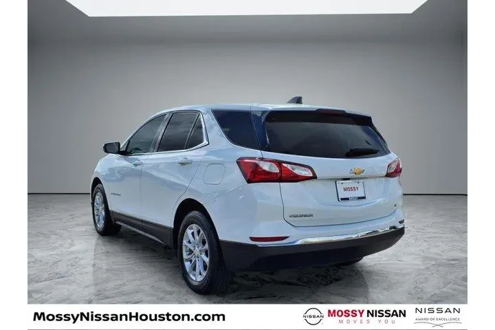 $17395 : Chevrolet Equinox 2019 LT 4d image 2