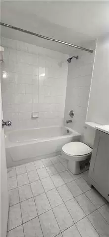 $2400 : Kendall first Floor For Rent image 4