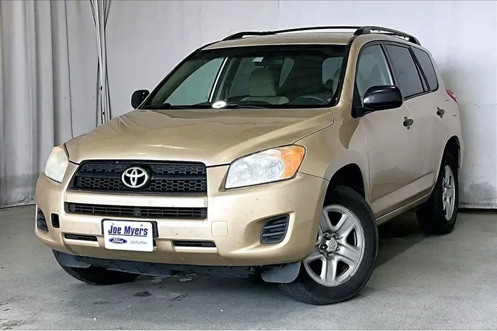$7991 : Toyota RAV4 2012 Base 4dr SU image 2