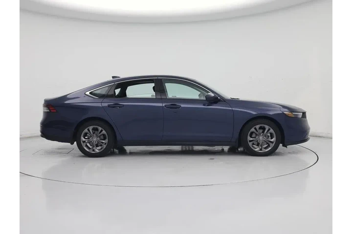 $27998 : Honda Accord 2024 EX 4dr Sed image 7