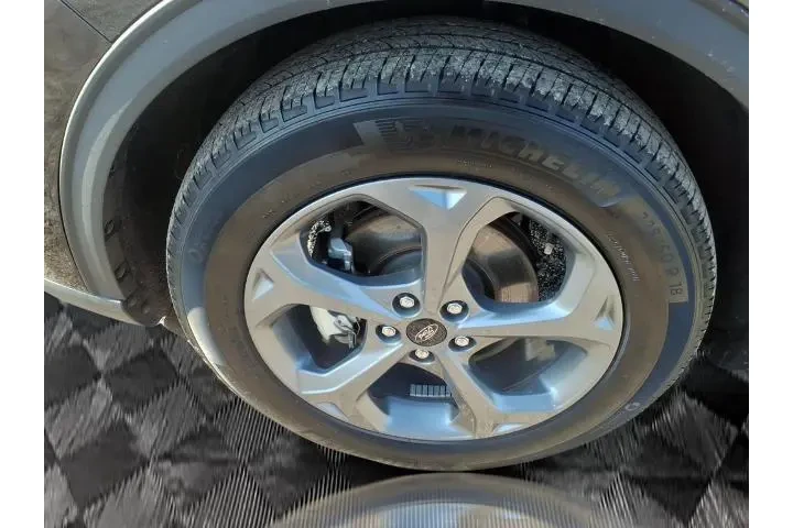 $22644 : Ford Escape 2025 ST-Line 4dr image 9