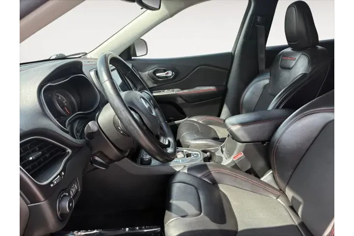 $21252 : Jeep Cherokee 2021 4x4 Trail image 9