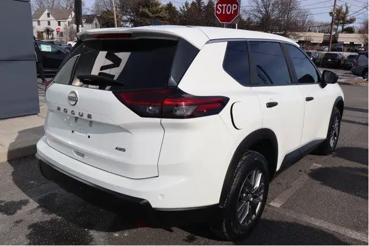 $21013 : Nissan Rogue 2025 AWD S 4dr image 6