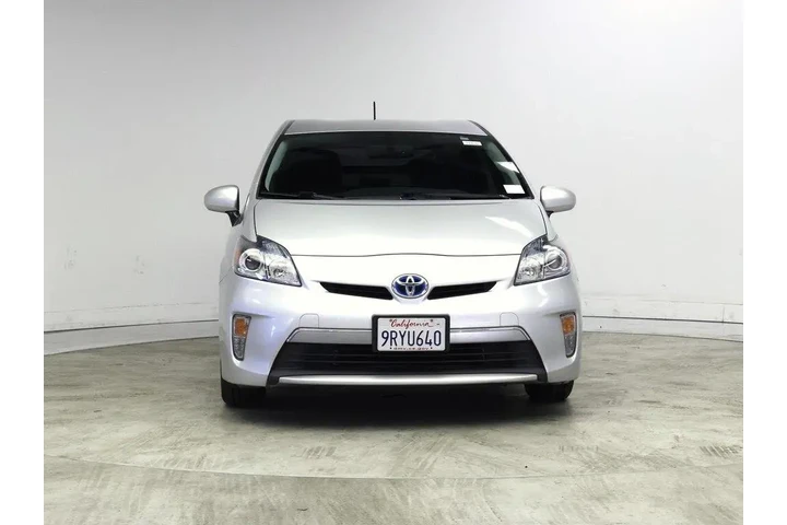 $16998 : Toyota Prius Plug-in Hybrid image 5