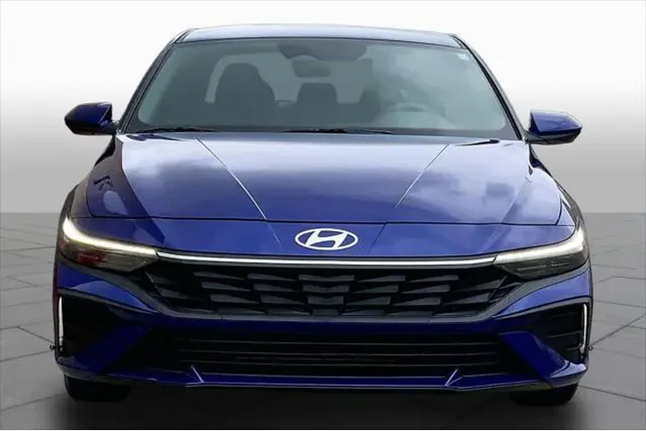 $17991 : Hyundai ELANTRA 2024 SE 4dr image 4