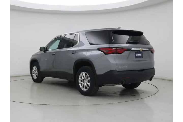 $27998 : Chevrolet Traverse 2023 LS 4 image 2