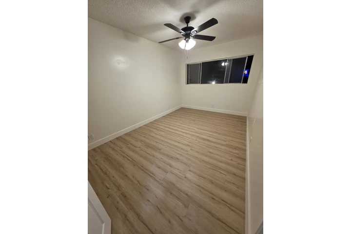 $2300 : Apartamento remodelado! image 3