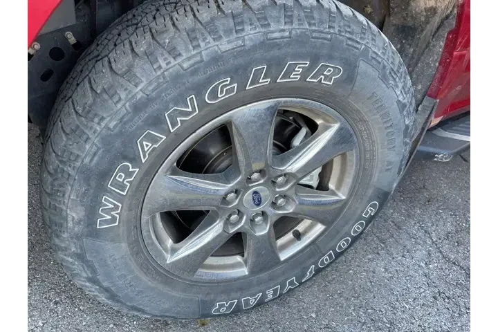 $31406 : Ford F-150 2020 4x4 XL 4dr S image 3