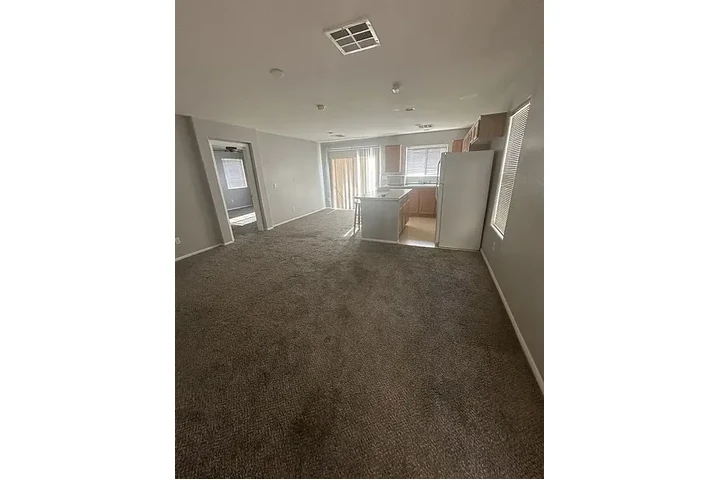$1580 : Cozy 2 bed/2 bath one story ho image 1