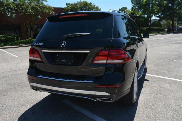 2017 Mercedes-Benz GLE 350 image 6