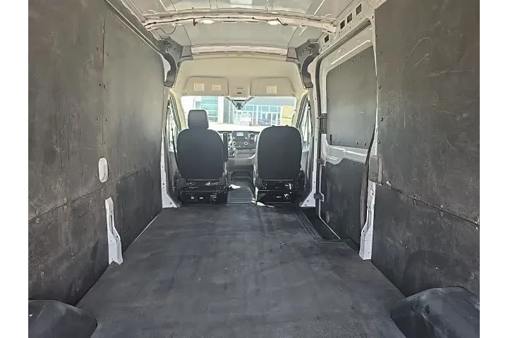 $34637 : Ford Transit 2023 250 3dr SW image 10