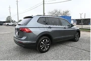 $18988 : Volkswagen Tiguan 2022 AWD S thumbnail
