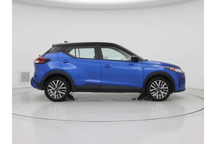 $20998 : Nissan Kicks 2023 SV 4dr Cro image 7