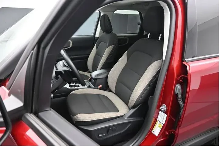 $30700 : Ford Bronco Sport 2025 AWD B image 9