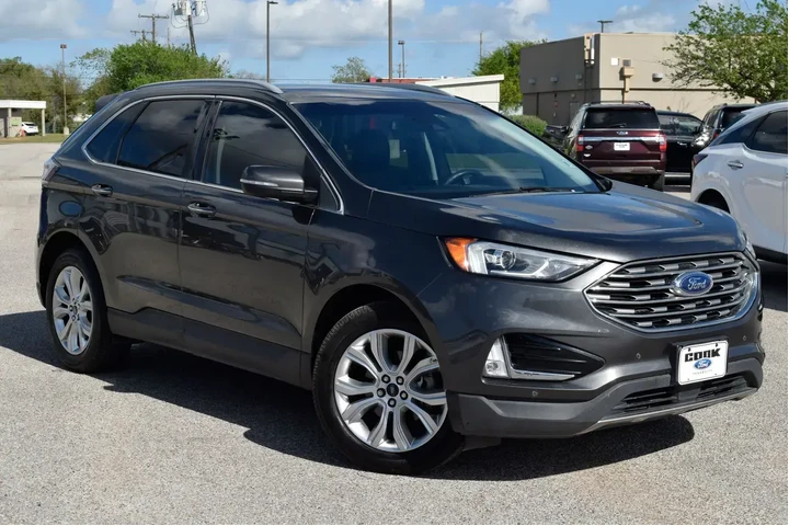 $16783 : Ford Edge 2020 Titanium 4dr image 3