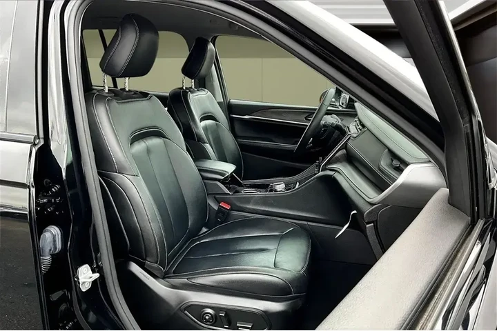 $29270 : Jeep Grand Cherokee 2023 4x4 image 7