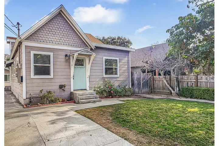 $1950 : Modern Elegance Meets Ultimate image 1