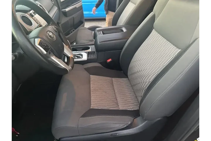 $24000 : Toyota Tundra 2016 4x2 SR5 4 image 7