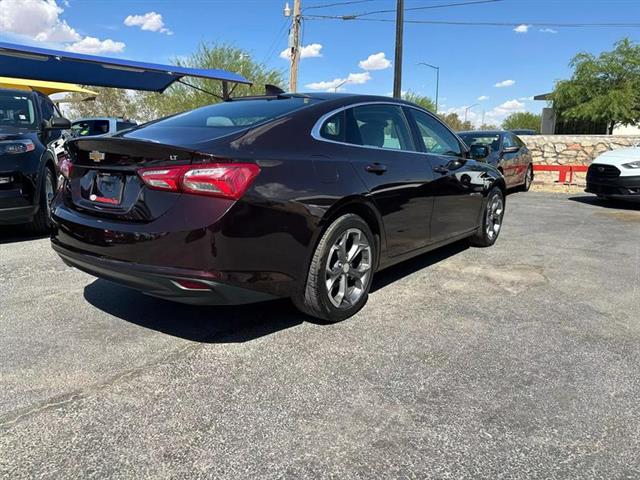 $18995 : Pre-Owned 2021 Malibu LT Seda image 6