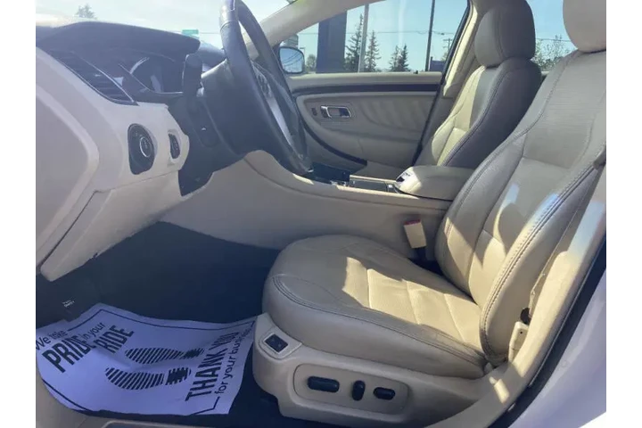 $18999 : 2018 Taurus Limited image 10