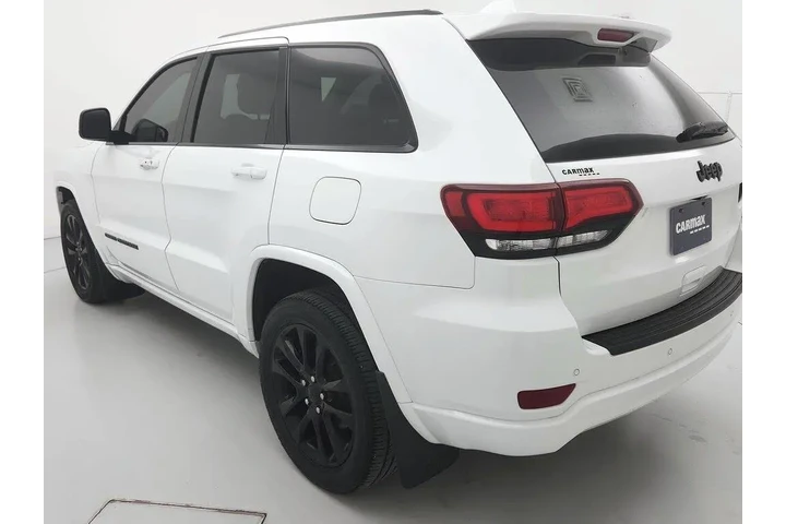 $26998 : Jeep Grand Cherokee 2020 4x4 image 7