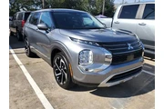 $22988 : Mitsubishi Outlander 2024 AW thumbnail