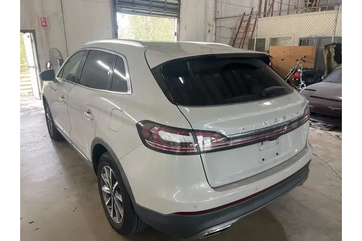 $19990 : Lincoln Nautilus 2021 Standa image 8