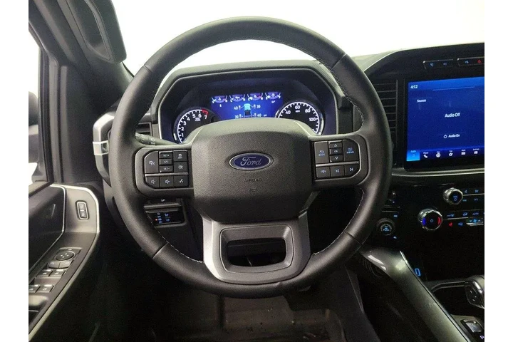 $38998 : Ford F-150 2023 4x4 XLT 4dr image 10