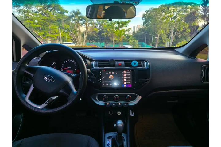 $7700 : Oferta por tiempo limitado Kia image 4